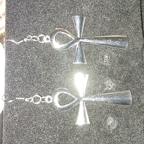 XL ANKH 🇪🇹"Buy 1 Get 1 Free"🇪🇹 Least expensive item is free.🇪🇹 - Picture 3 of 4